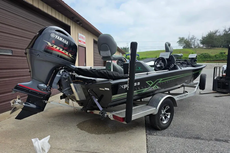 Slide: The Image of 2022 Xpress H18 Bass boat with Yamaha Vmax 115 SHO engine on trailer. - 4