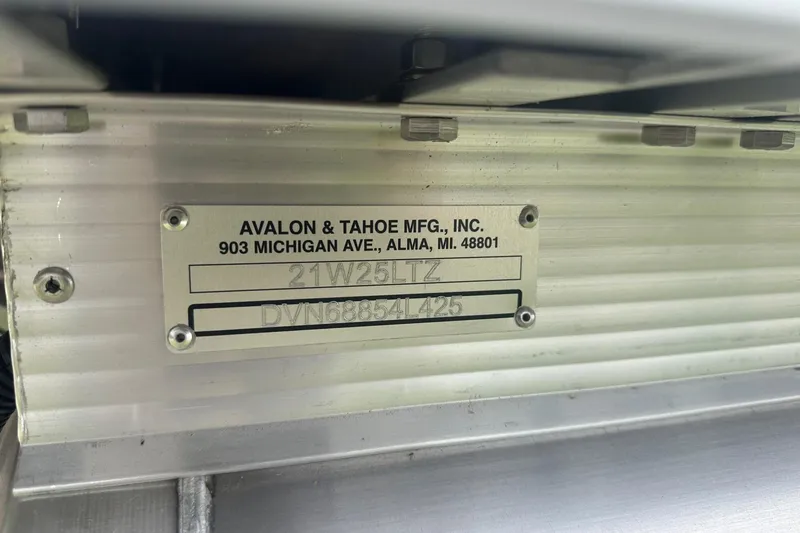Slide: The Image of Metal identification plate on a 2025 Tahoe 2185, manufactured by Avalon & Tahoe MFG., Inc. - 30