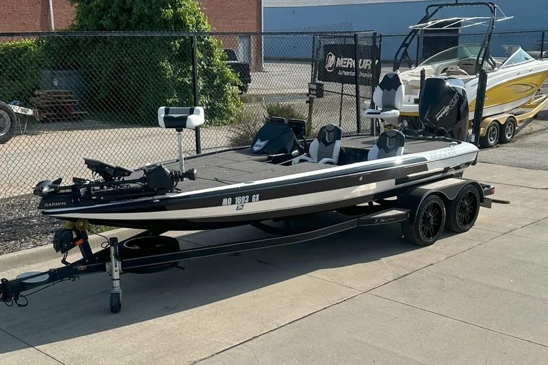 The Image of 2021 Blazer 650 Pro Tour boat on trailer, parked outdoors. - 8
