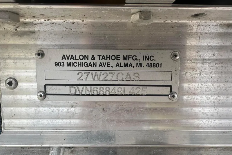Slide: The Image of 2025 Tahoe 2785 manufacturer plate, Avalon & Tahoe MFG, Alma, MI, serial DVN68849L425. - 29