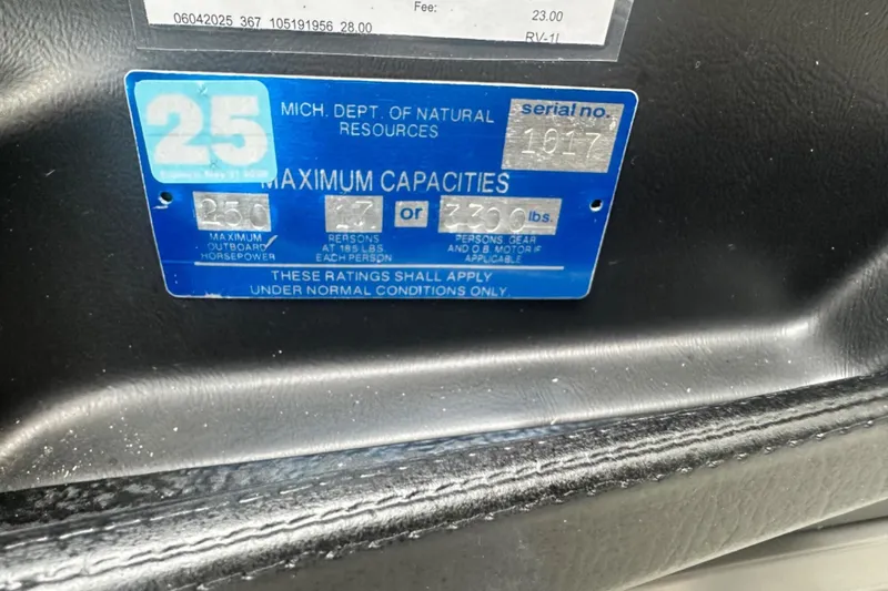 Slide: The Image of 2025 Tahoe 2785 capacity label, maximum 250 horsepower, 17 persons or 2,300 lbs. - 6