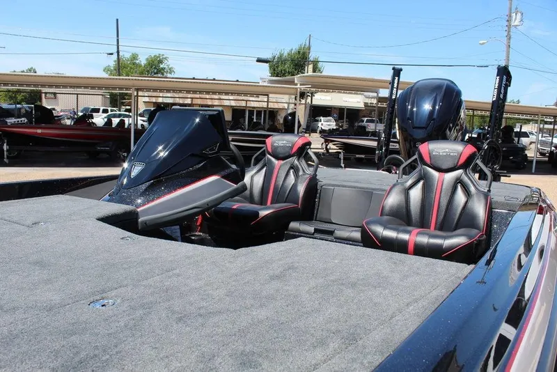 SKYNET Geeknet Terminator 40th Anniversary SKYNET LED Gaming