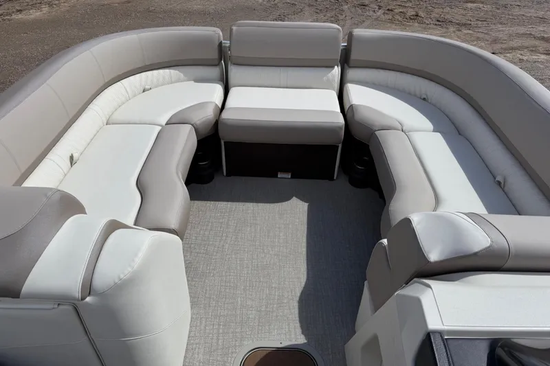 Slide: The Image of 2025 Tahoe 2585 boat interior with spacious, luxurious seating and modern design. - 18
