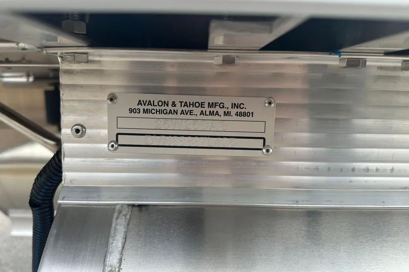 Slide: The Image of Metal plate on Tahoe 2585, 2025 model, by Avalon & Tahoe Mfg., Alma, MI. - 16