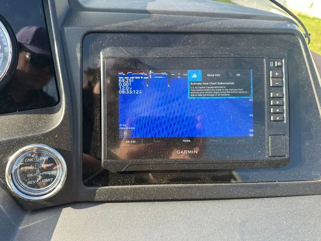 Slide: The Image of Tahoe 2585 CASCADE CRUISE REAR BENCH 2025 - 24