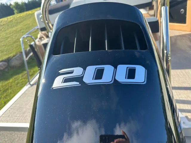 Slide: The Image of Tahoe 2585 CASCADE CRUISE REAR BENCH 2025 - 6