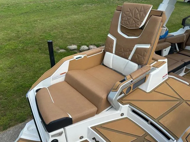 Slide: The Image of Nautique Super Air Nautique G23 Paragon 2026 - 11
