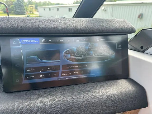 Slide: The Image of Nautique Super Air Nautique G23 Paragon 2026 - 33