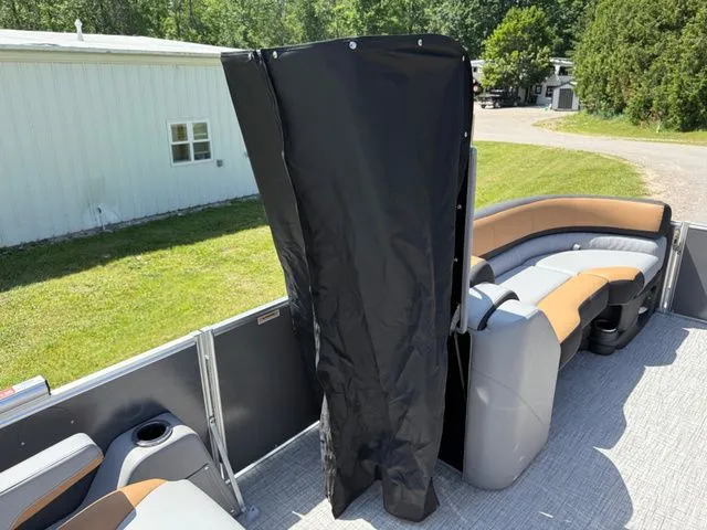 Slide: The Image of Tahoe 2385 Cascade Quad Lounger 2025 - 28