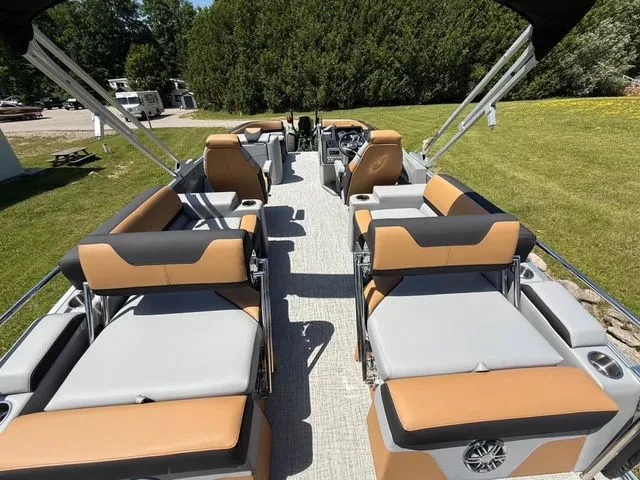 Slide: The Image of Tahoe 2385 Cascade Quad Lounger 2025 - 8