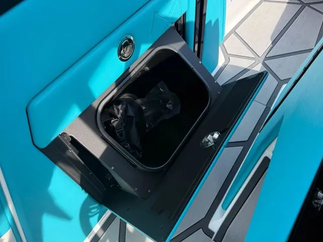 Slide: The Image of Nautique Super Air Nautique G23 Paragon 2025 - 31