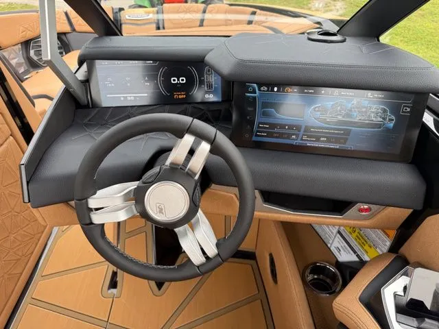 Slide: The Image of Nautique Super Air Nautique G25 Paragon 2026 - 19