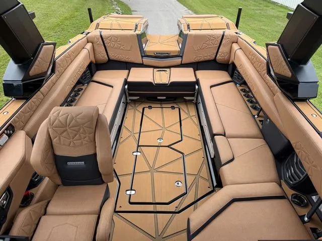 Slide: The Image of Nautique Super Air Nautique G25 Paragon 2026 - 23