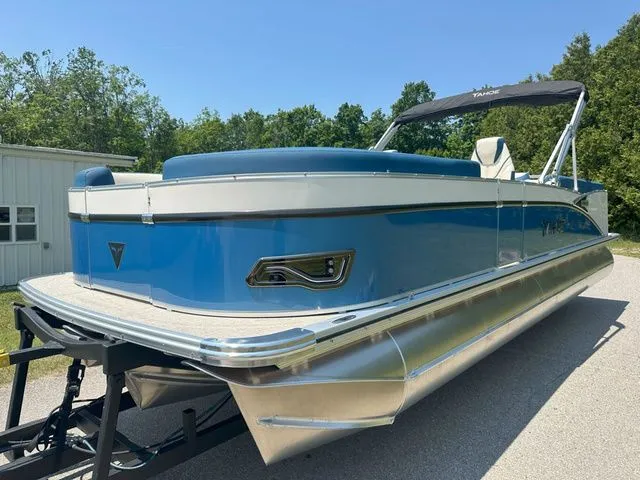 Slide: The Image of Tahoe 2585 Cascade QL 2025 - 7