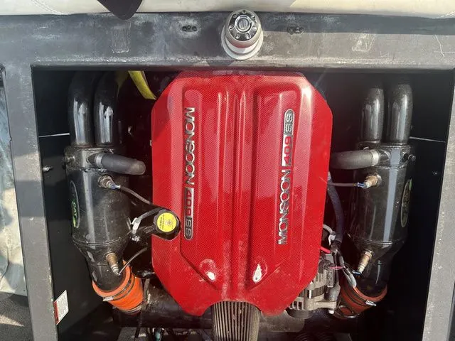 Slide: The Image of Malibu Wakesetter 20 VTX 2015 - 24