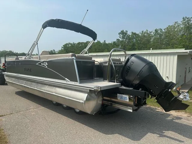 Slide: The Image of Tahoe 2585 Cascade QL 2025 - 5