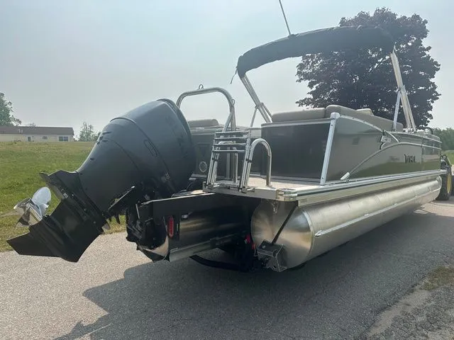 Slide: The Image of Tahoe 2585 Cascade QL 2025 - 7