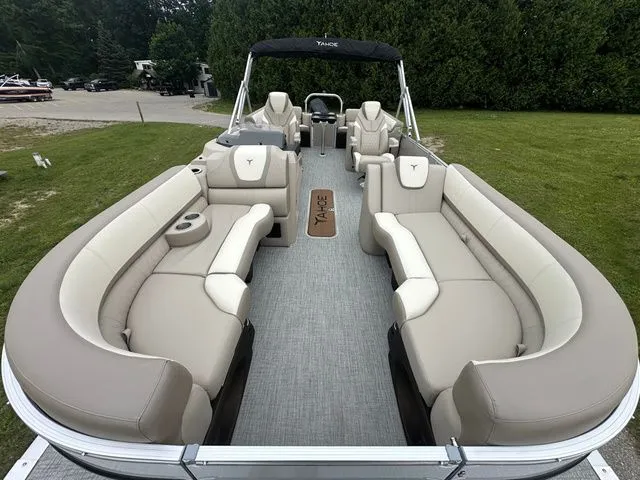 Slide: The Image of Tahoe 2385 Cascade Quad Lounger 2025 - 12