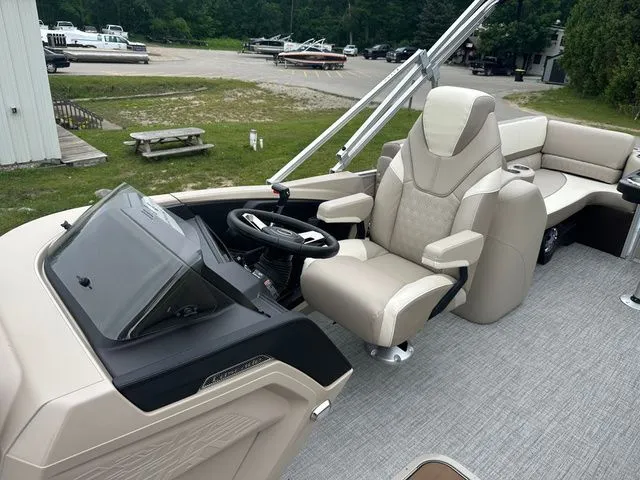 Slide: The Image of Tahoe 2385 Cascade Quad Lounger 2025 - 19