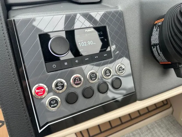 Slide: The Image of Tahoe 2385 Cascade Quad Lounger 2025 - 25