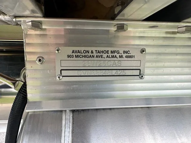 Slide: The Image of Tahoe 2385 Cascade Quad Lounger 2025 - 9