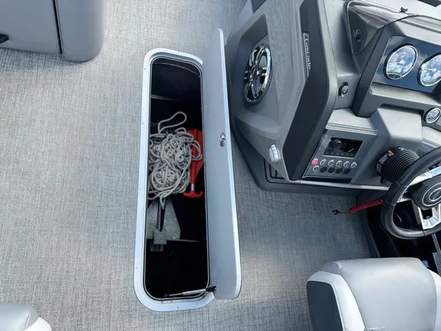 Slide: The Image of Tahoe 2385 ql 2025 - 15