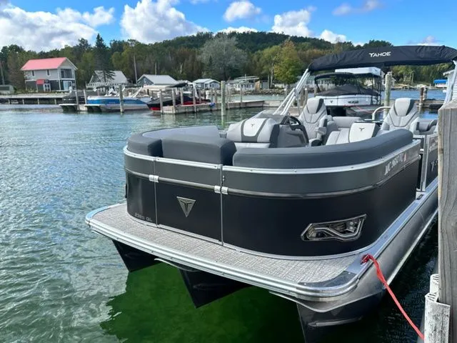 Slide: The Image of Tahoe 2385 ql 2025 - 22