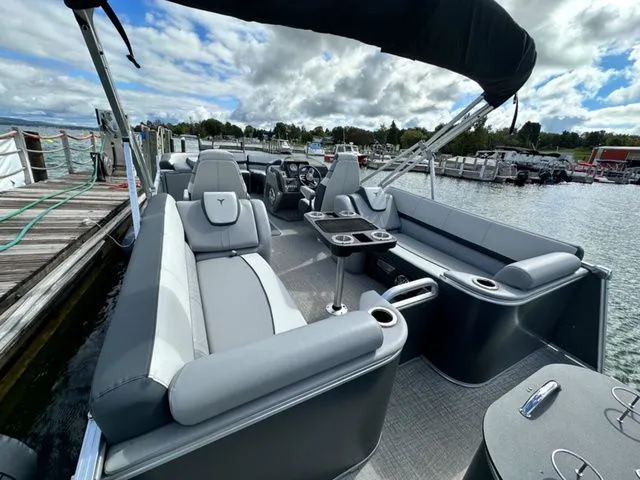 Slide: The Image of Tahoe 2385 ql 2025 - 23