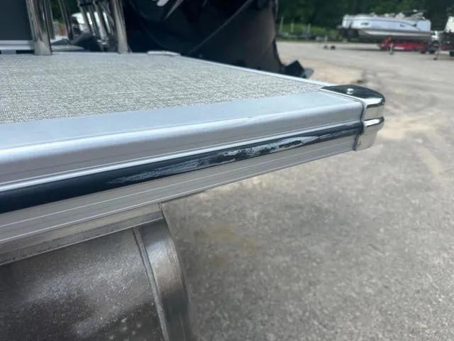 Slide: The Image of Tahoe 2385 ql 2025 - 29