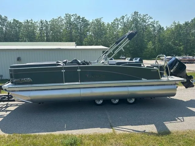 Slide: The Image of Tahoe 2385 ql 2025 - 4