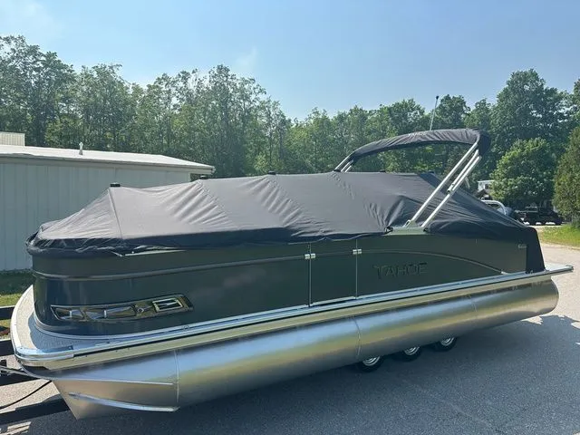 Slide: The Image of Tahoe 2385 ql 2025 - 8