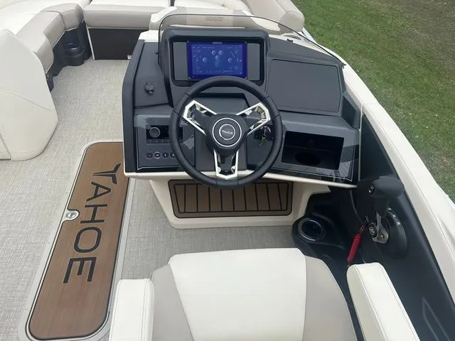 Slide: The Image of Tahoe 25 Cascade QL 2025 - 18