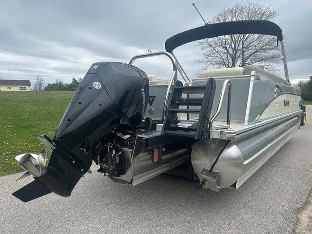 Slide: The Image of Tahoe 25 Cascade QL 2025 - 7