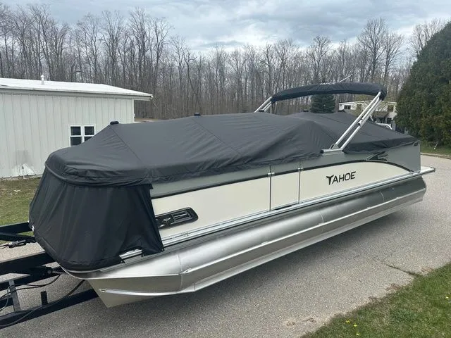 Slide: The Image of Tahoe 25 Cascade QL 2025 - 8