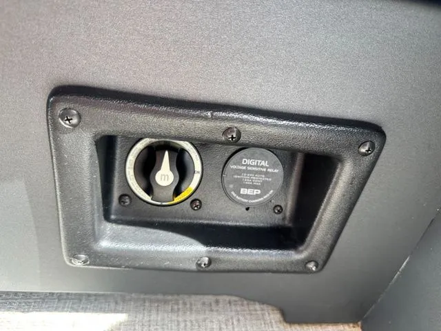 Slide: The Image of Tahoe 2785 Cascade Entertainer 2025 - 11