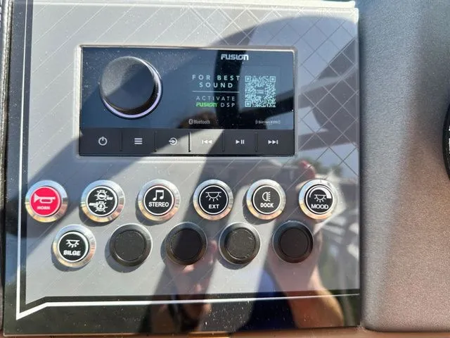 Slide: The Image of Tahoe 2585 Cascade QL 2025 - 14