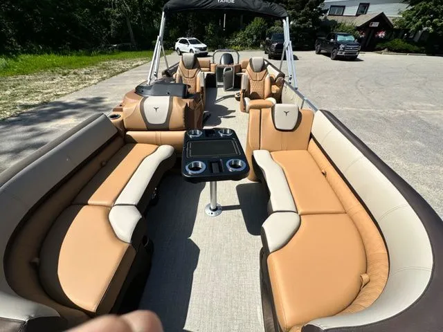 Slide: The Image of Tahoe 2585 Cascade QL 2025 - 21