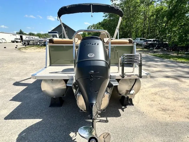 Slide: The Image of Tahoe 2585 Cascade QL 2025 - 4