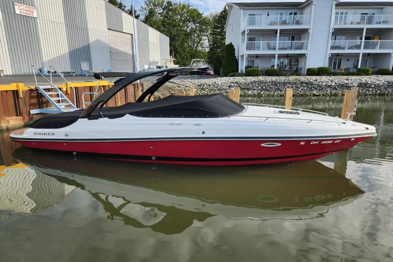 Slide: The Image of Rinker QX29 CC 2017 - 2