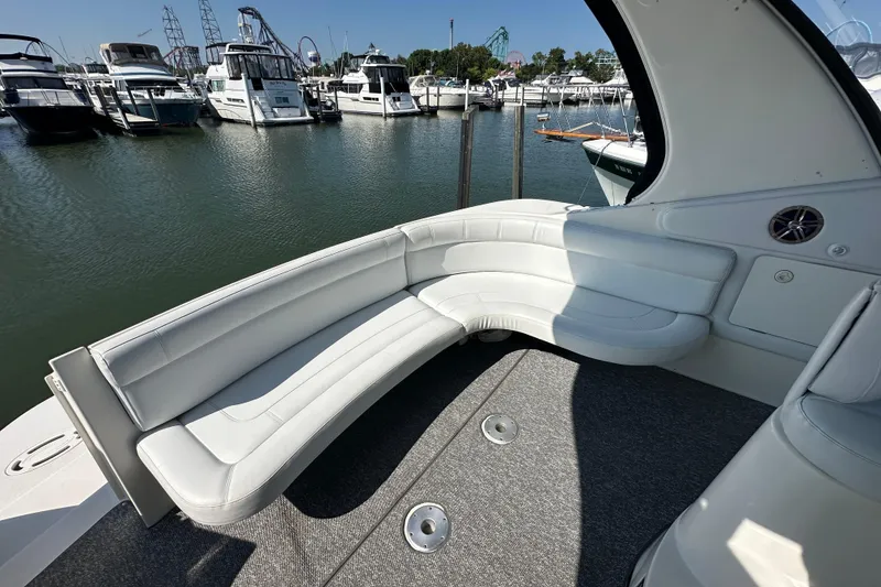 Slide: The Image of 1995 Cruisers Yachts 3570 Esprit for sale by Lucas Sochacki at Parma Marine (440) 915-8995 - 12