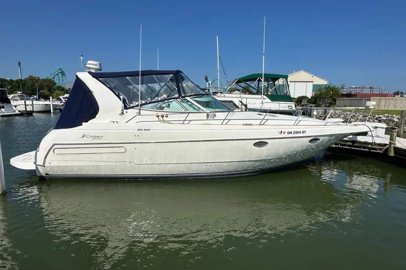 Slide: The Image of 1995 Cruisers Yachts 3570 Esprit for sale by Lucas Sochacki at Parma Marine (440) 915-8995 - 2