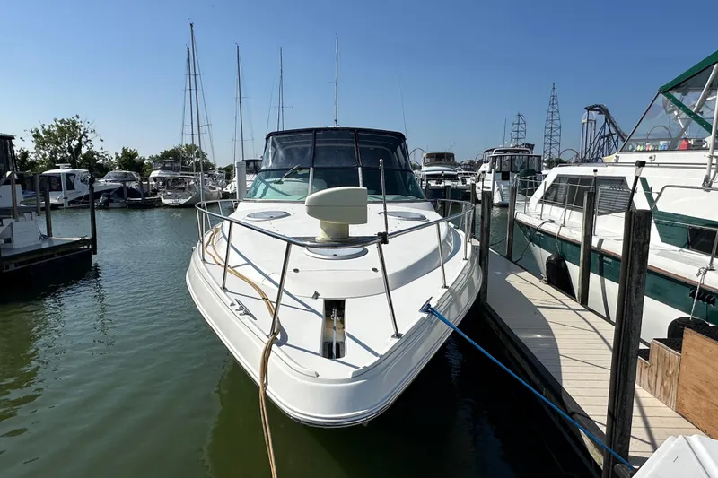 Slide: The Image of 1995 Cruisers Yachts 3570 Esprit for sale by Lucas Sochacki at Parma Marine (440) 915-8995 - 4