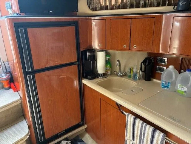 Slide: The Image of Sea Ray 410 Sundancer 2003 - 5