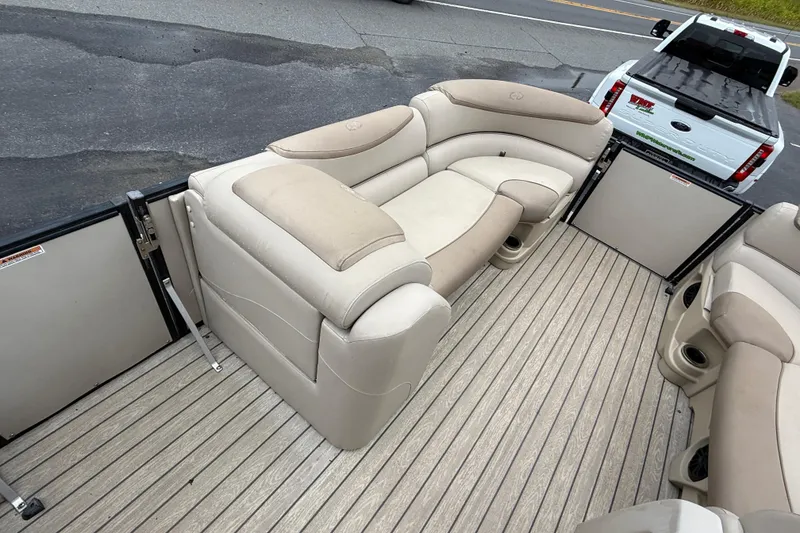 Slide: The Image of Luxurious seating on 2018 Avalon 2385 Catalina Rear Lounger, Tri Toon boat. - 17