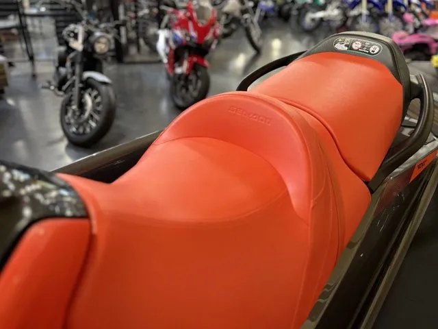 Slide: The Image of Sea-Doo GTI™ SE 170 iBR, iDF with Audio 2022 - 13