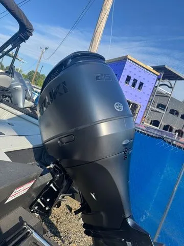 Slide: The Image of SeaArk Protege 240 2026 - 4