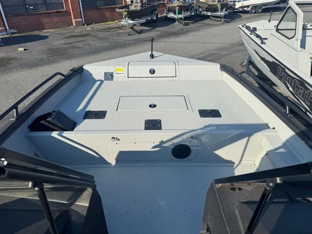 Slide: The Image of SeaArk Protege 240 2026 - 7