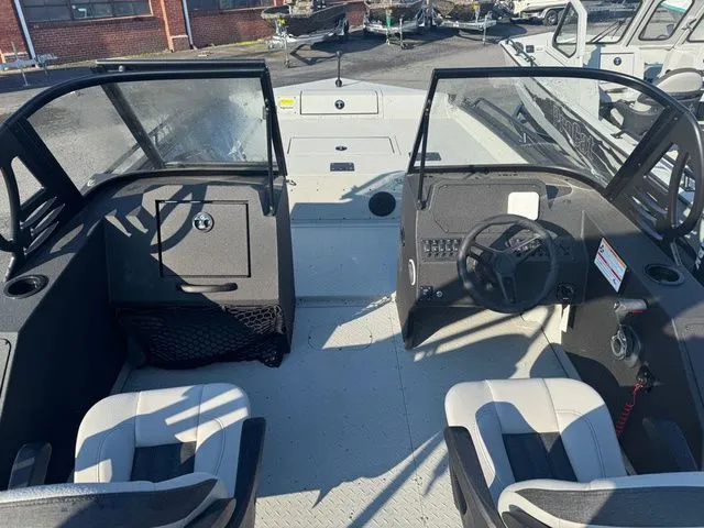 Slide: The Image of SeaArk Protege 240 2026 - 9