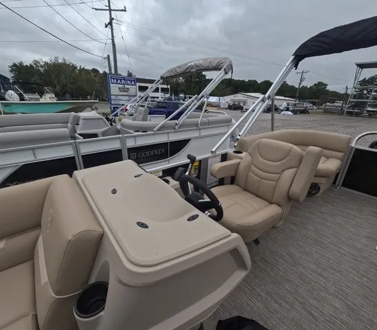 Slide: The Image of Sweetwater Xperience Cruise 2086 SBX In Stock 2026 - 16