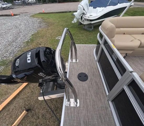 Slide: The Image of Sweetwater Xperience Cruise 2086 SBX In Stock 2026 - 9